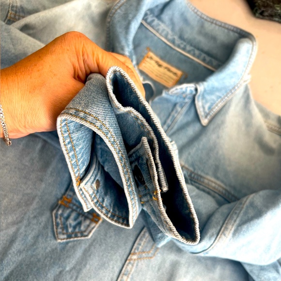 We The Free Leah Denim
Pullover Womens NWOT Free People Light Wash Denim Jacket - Picture 5 of 14
